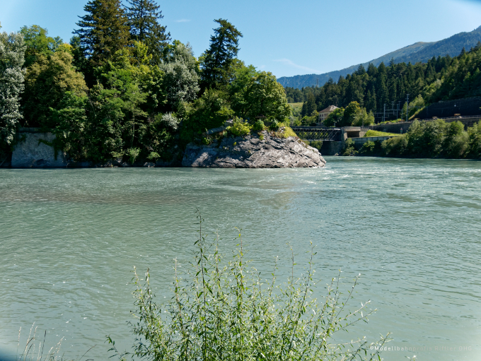 Vorderrhein fließt in den Rhein bei Reichenau