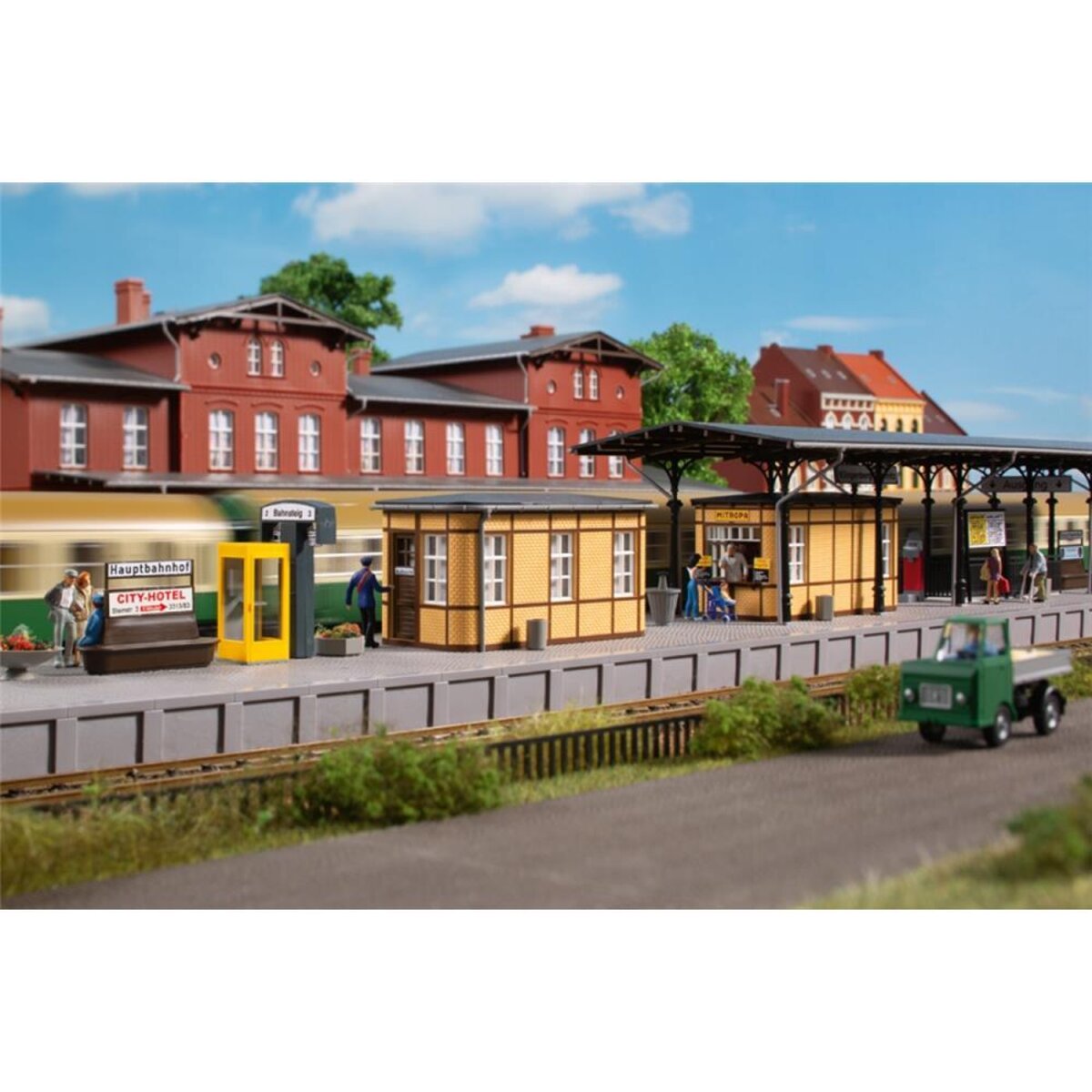 auhagen-11452-h0-bahnhofsausstattung-9BB2A8D92.jpg