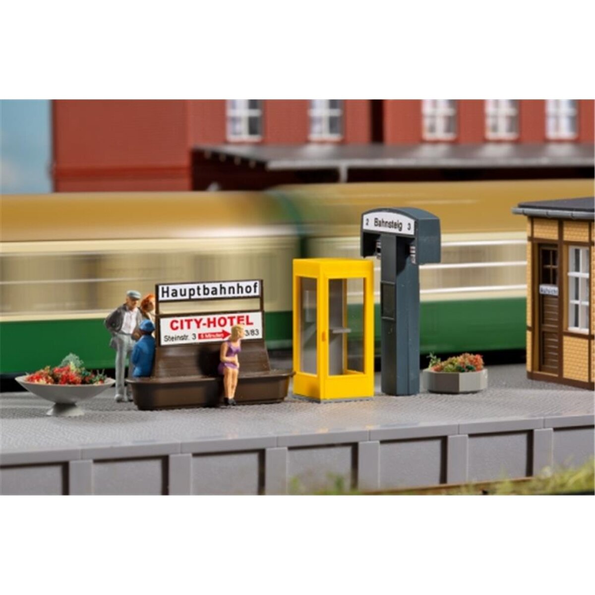 auhagen-11452-h0-bahnhofsausstattung-9BB2A8D94.jpg