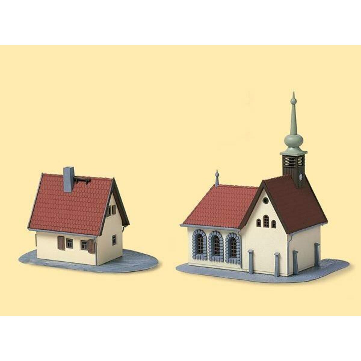 auhagen-dorfkirche-mit-pfarrhaus-spur-A5413E182.jpg