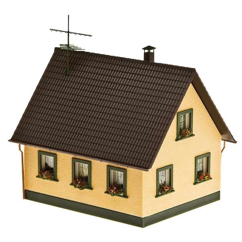 faller---einfamilienhaus-EF7622573.jpg