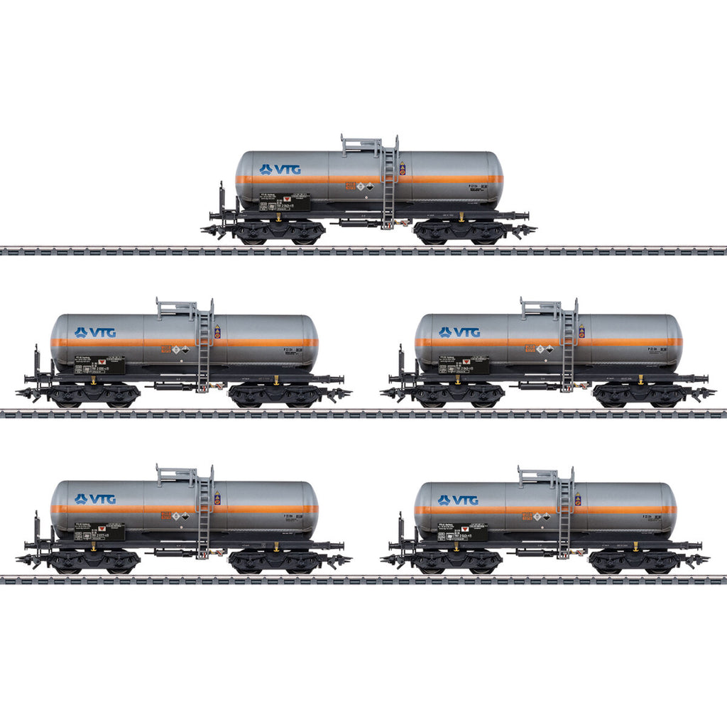maerklin-46465-h0-chlorgaskesselwagen-set-2FD80B8F1.jpg