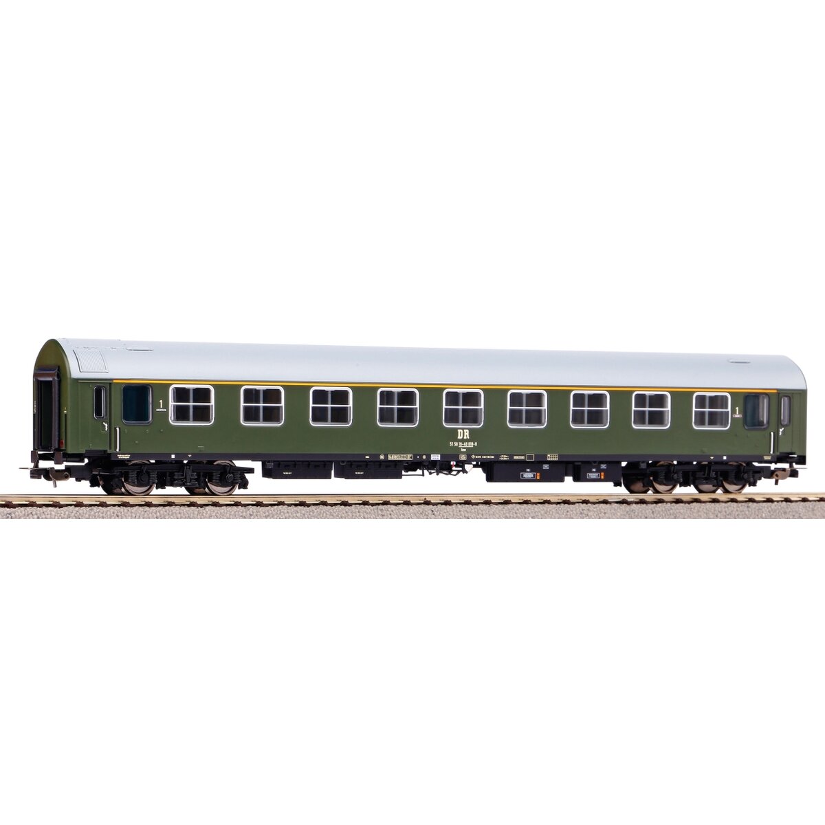piko-58550-h0-personenwagen-y-3108C9991.jpg