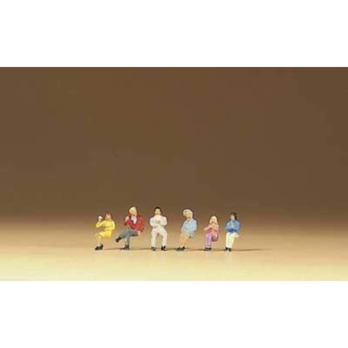 preiser-79014-n-sitzende-personen-4A1FBD3D1.jpg