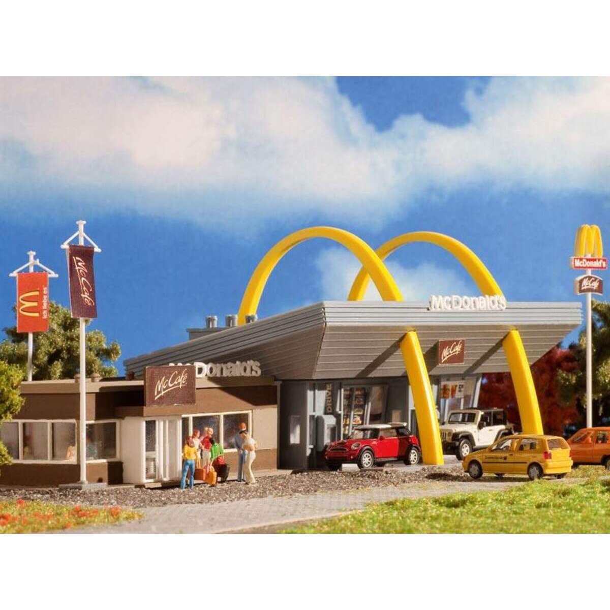 vollmer-mcdonalds-mit-mccafe-F1296E191.jpg