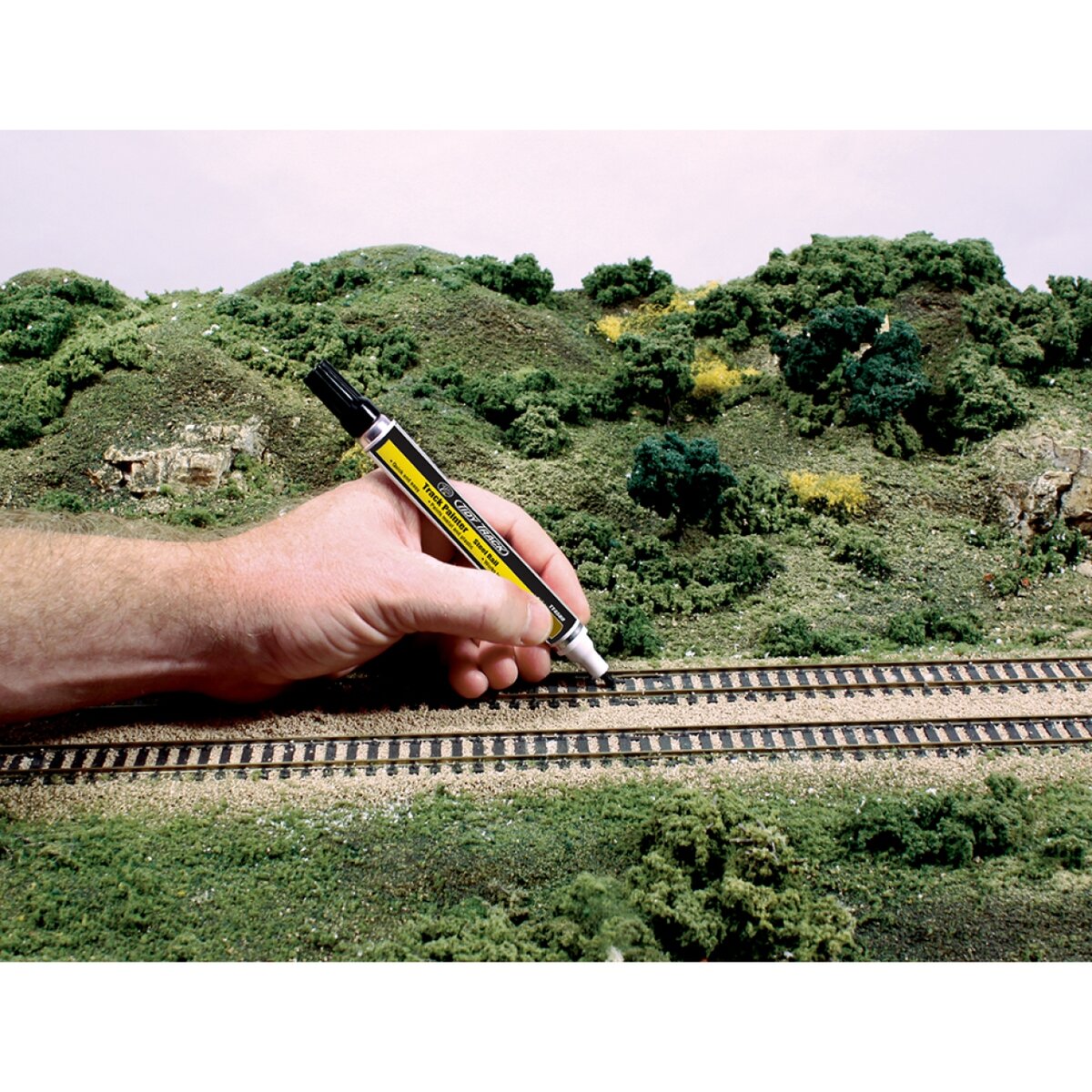 woodland-scenics-wtt4582-track-painters-599B29BB2.jpg