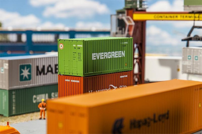 Picture of Faller 180821 H0 20´ Container EVERGREEN