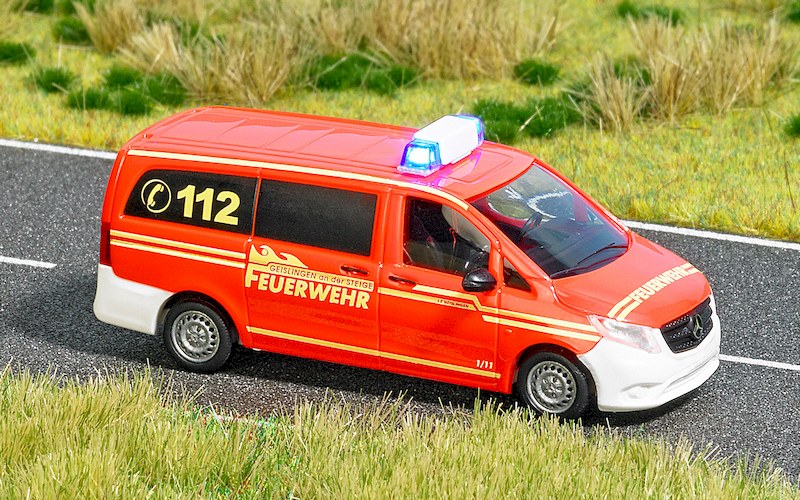 Bild von Busch 5594 Mercedes Vito Feuerwehr H0