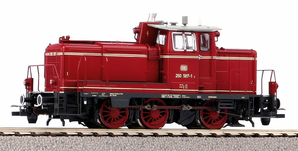 Picture of Piko 55906 H0 Sound-Diesellok BR 260, in