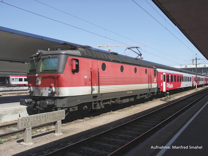 Picture of Piko 51625 ~E-Lok Rh 1144 ÖBB VI + PluX2