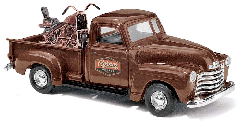 Bild von Busch 48242 H0 Chevy Pick-up mit Motorrad