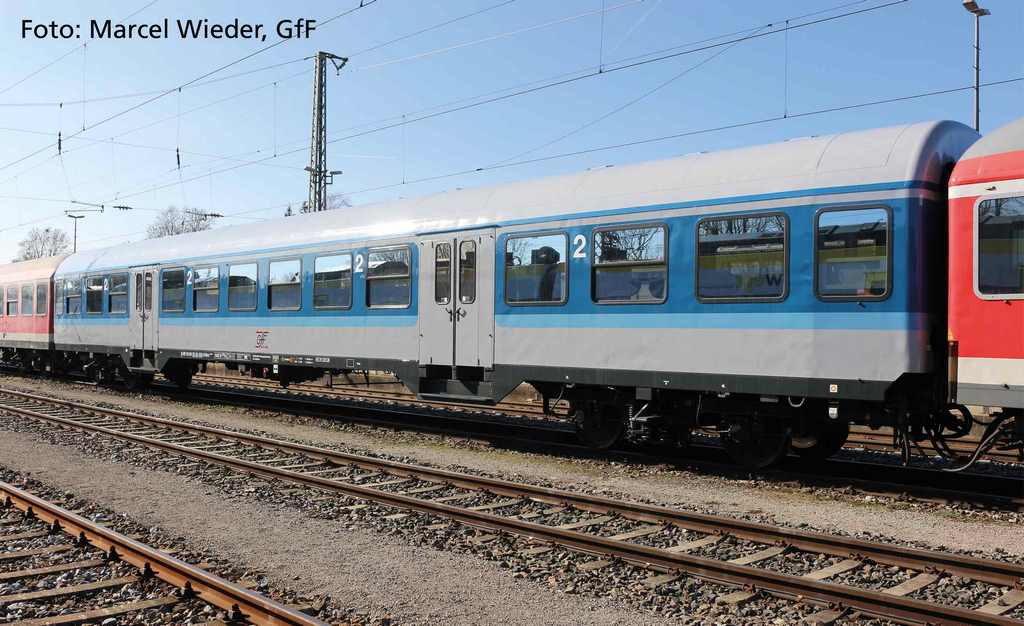 Picture of Piko 23600 H0 Nahverkehrswagen n-Wagen 2. Kl. GFF VI