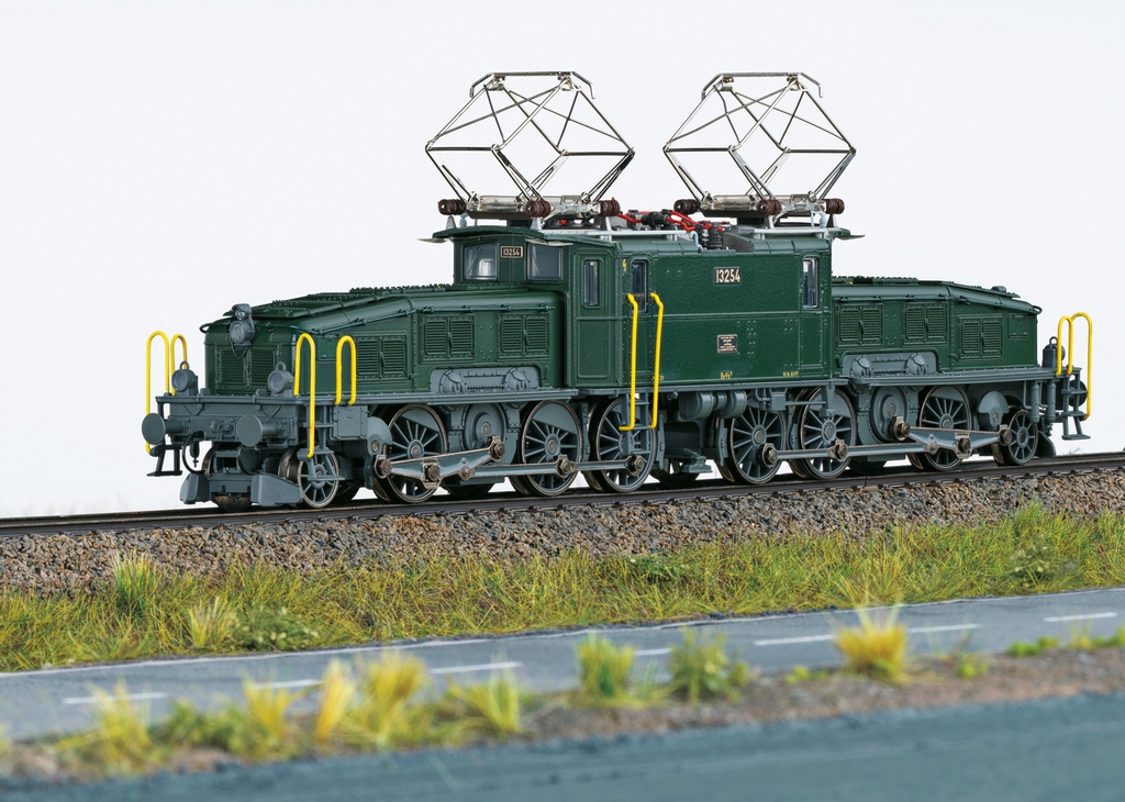 Bild von Trix 25596 H0 Elektrolokomotive Serie Be 6/8 II Krokodil SBB grün